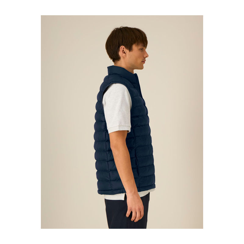 The men's body warmer