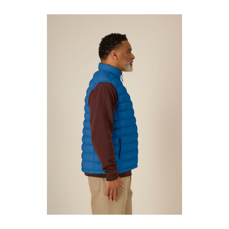 The men's body warmer