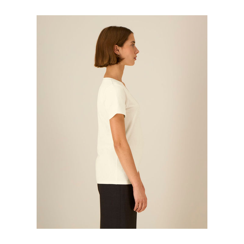 The iconic mid-light women’s fitted t-shirt