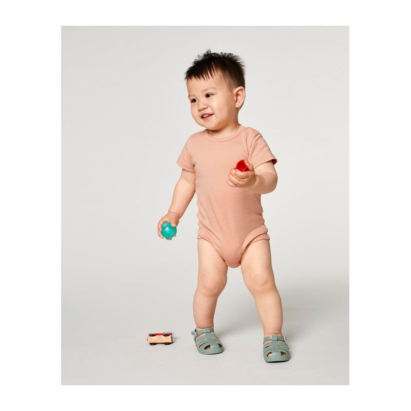 The babies' body short sleeves