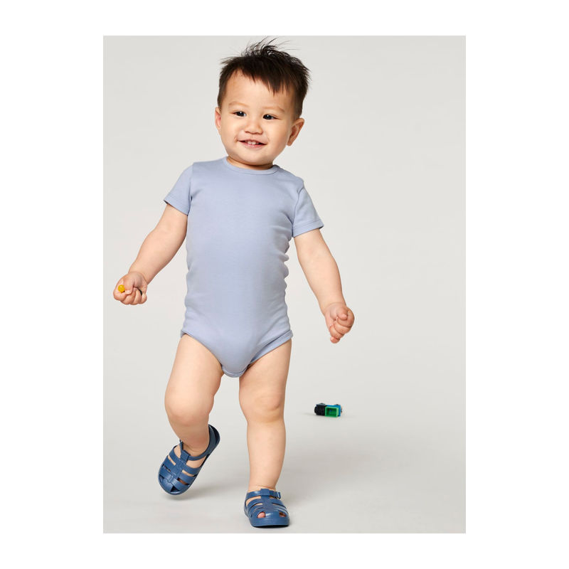 The babies' body short sleeves