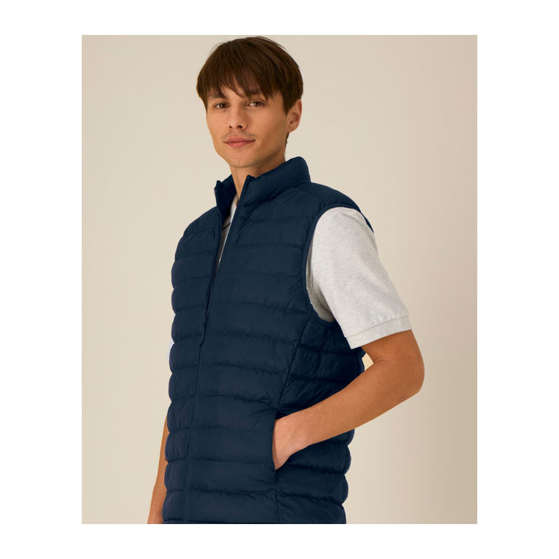The men's body warmer