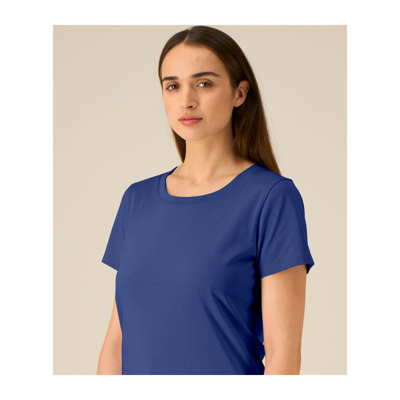 The iconic mid-light women’s fitted t-shirt