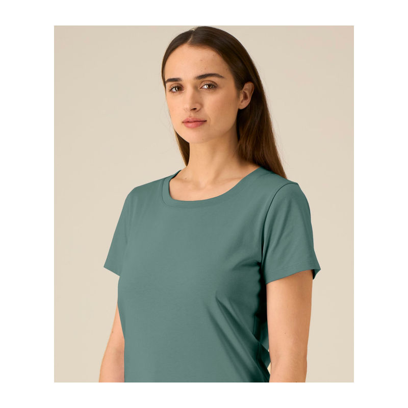 The iconic mid-light women’s fitted t-shirt
