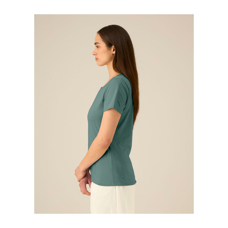 The iconic mid-light women’s fitted t-shirt