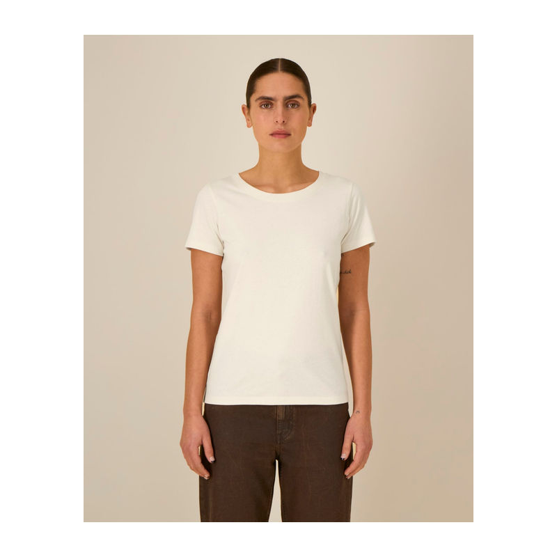 The iconic mid-light women’s fitted t-shirt