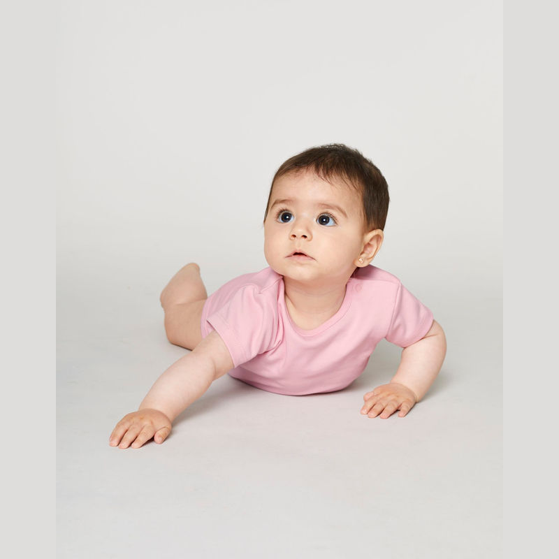 The babies' body short sleeves