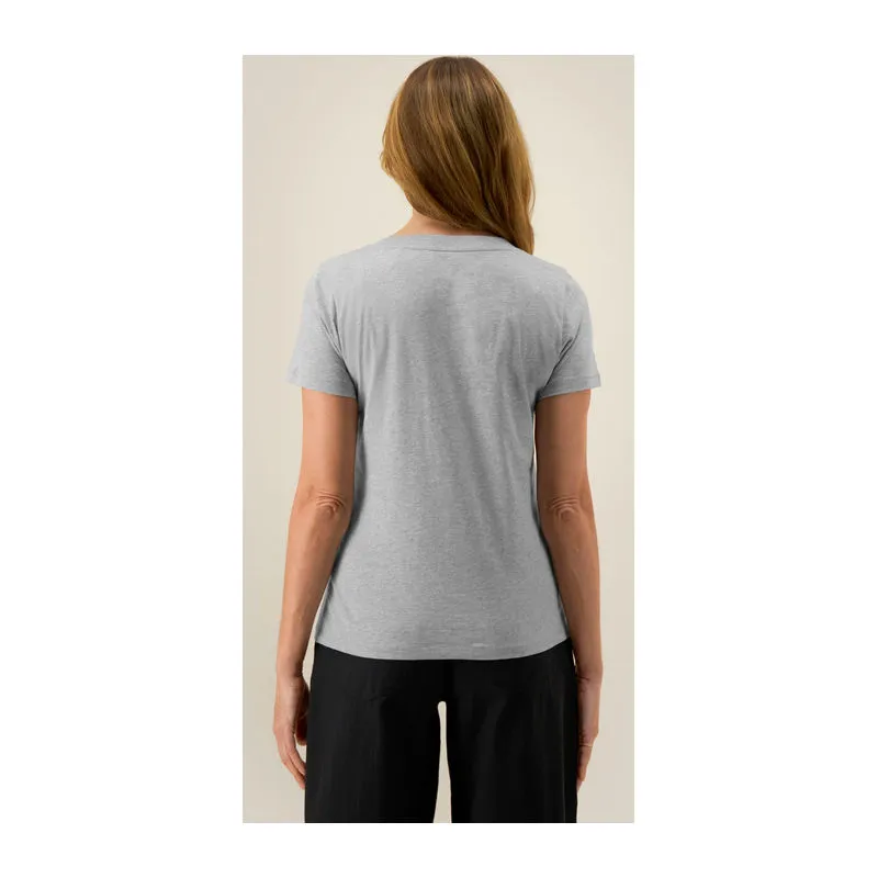 The iconic mid-light women’s fitted t-shirt