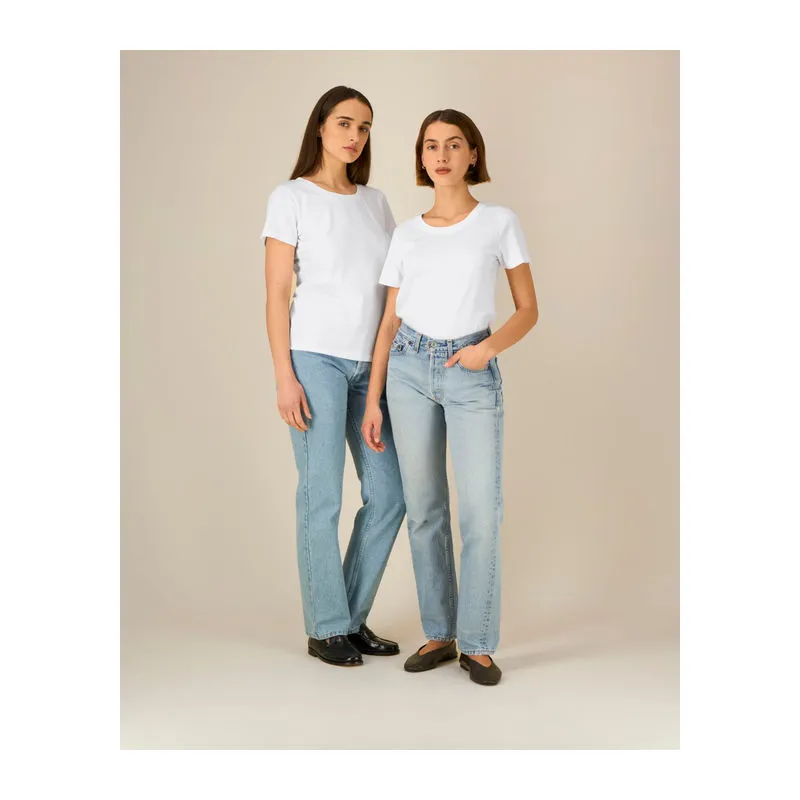 The iconic mid-light women’s fitted t-shirt