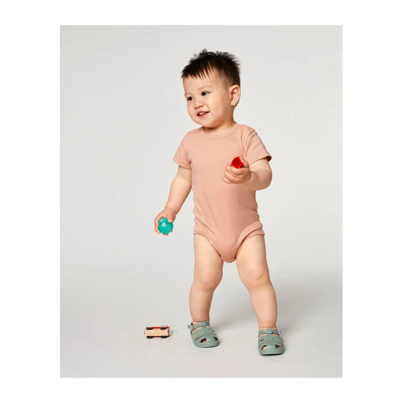 The babies' body short sleeves