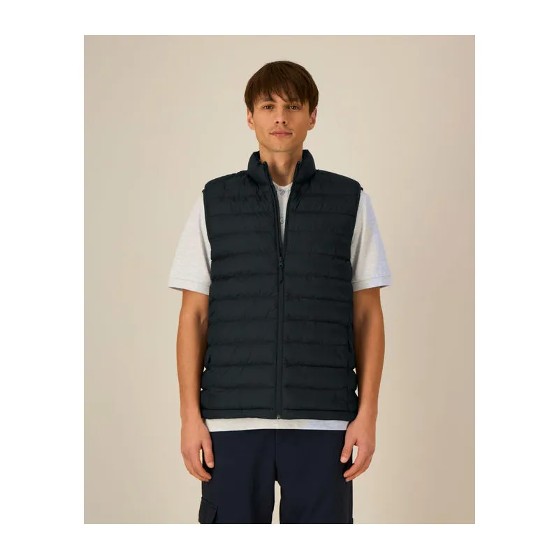 The men's body warmer