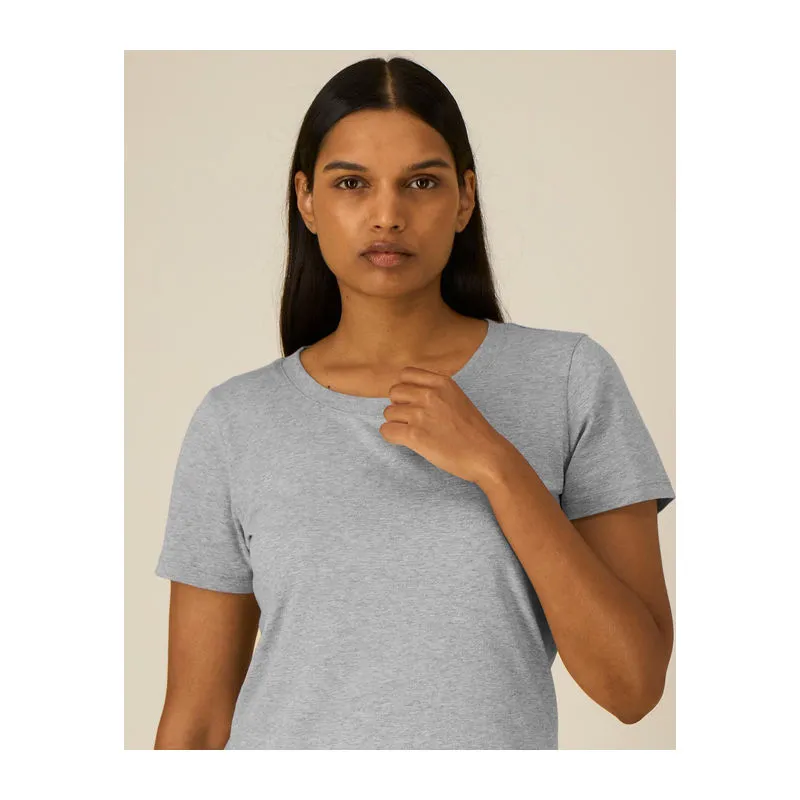 The iconic mid-light women’s fitted t-shirt