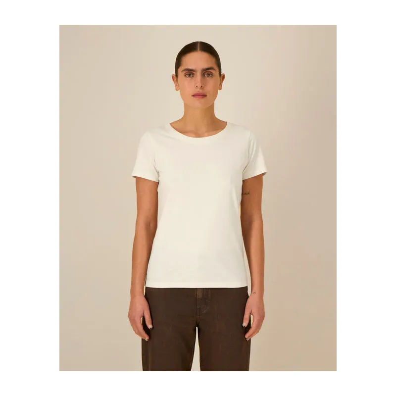 The iconic mid-light women’s fitted t-shirt