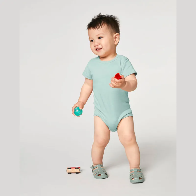 The babies' body short sleeves